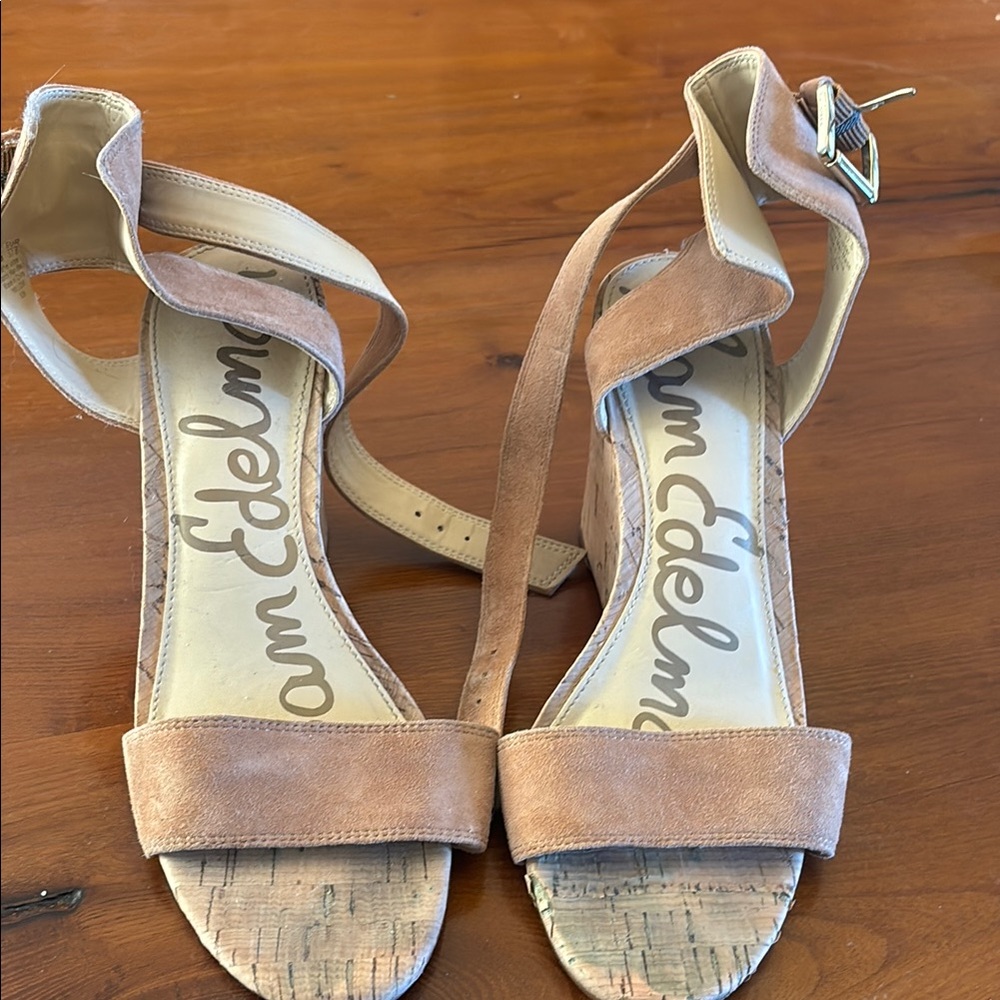 Sam Edelman Women's Beige Sandals